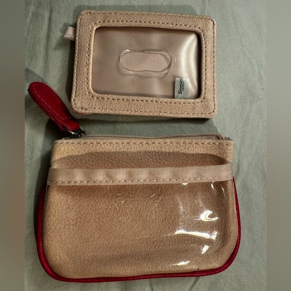 Sanrio Hello Kitty wallet & ID holder - Picture 6 of 6